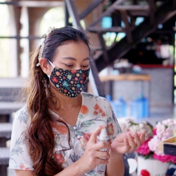 Face Mask Adults Embroided Flowers